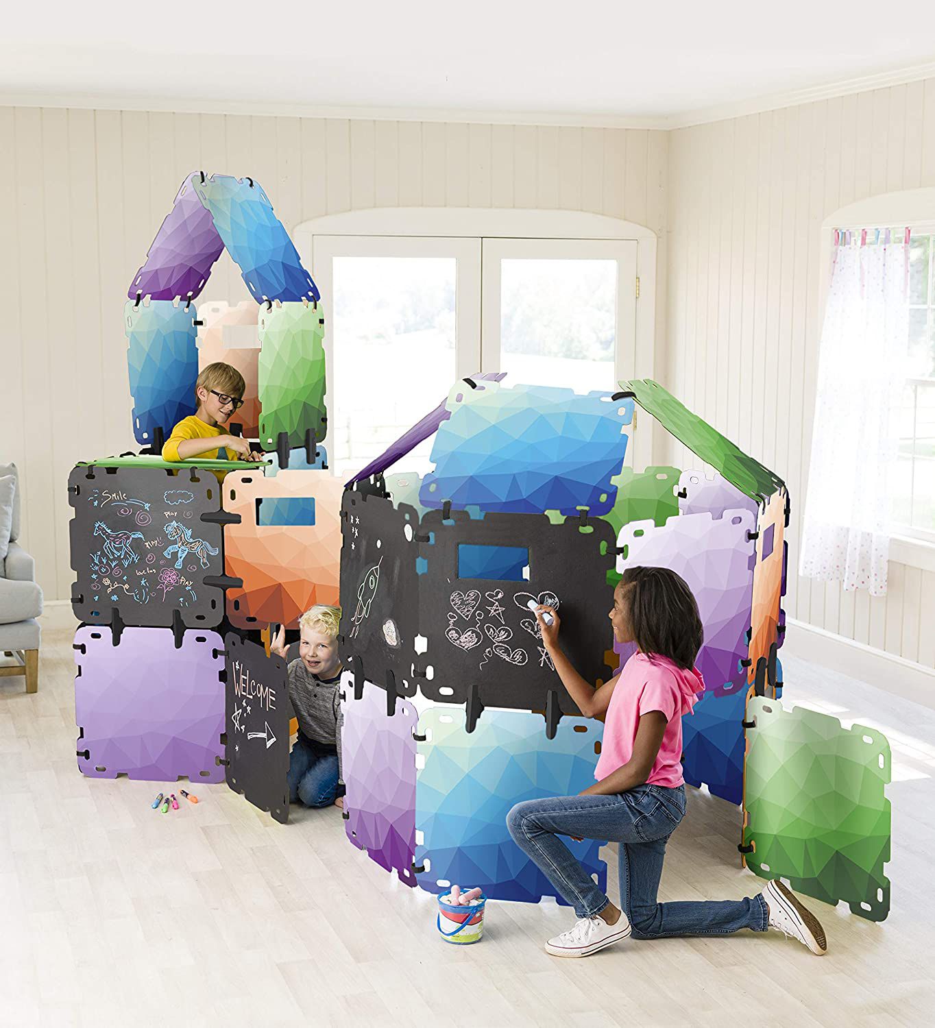 HearthSong Chalkscapes Indoor Fantasy Forts Kit