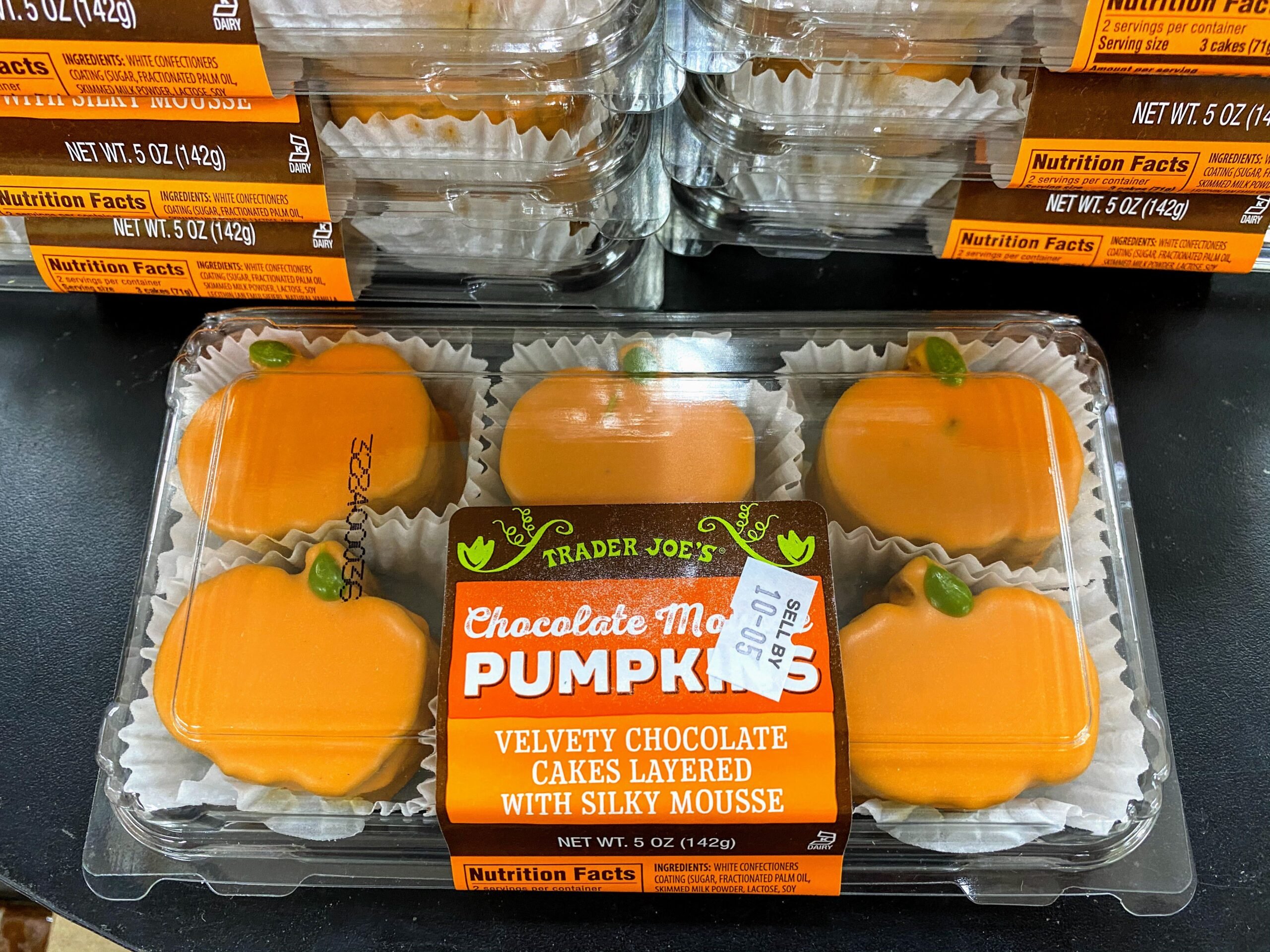 Chocolate Mousse Pumpkins