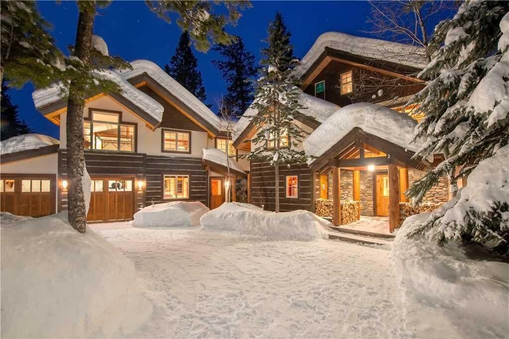 The Super Chalet