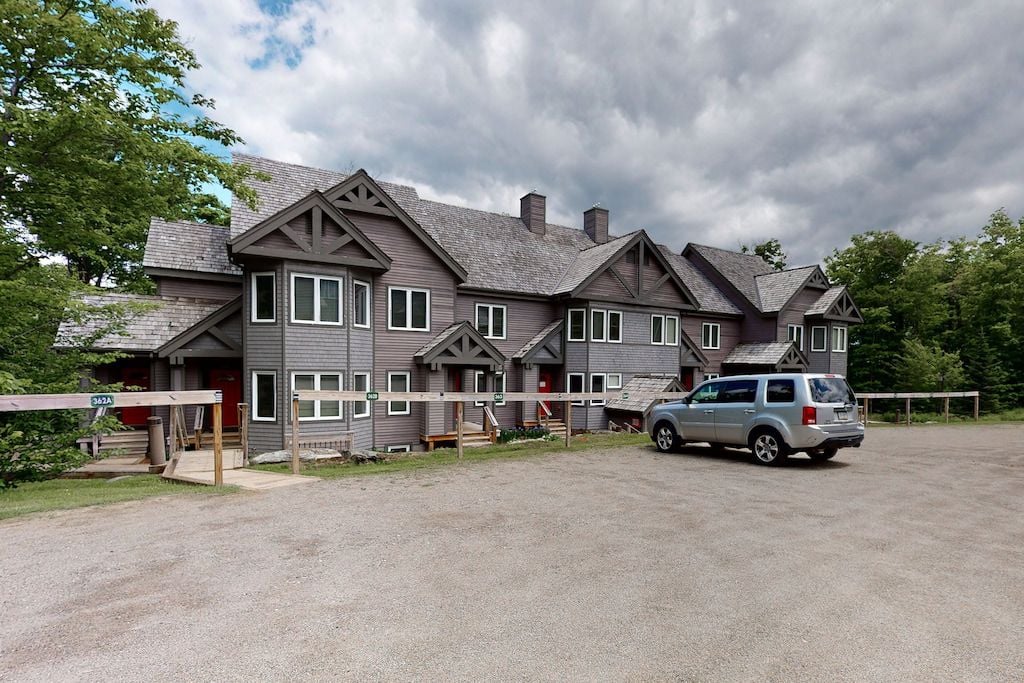 Dog-Friendly Condo with Free WiFi