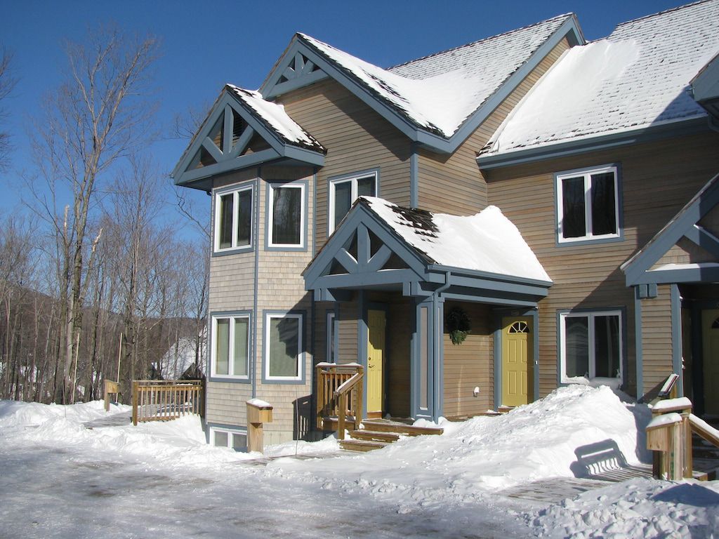 2-Bedroom Condo in Fantastic Location