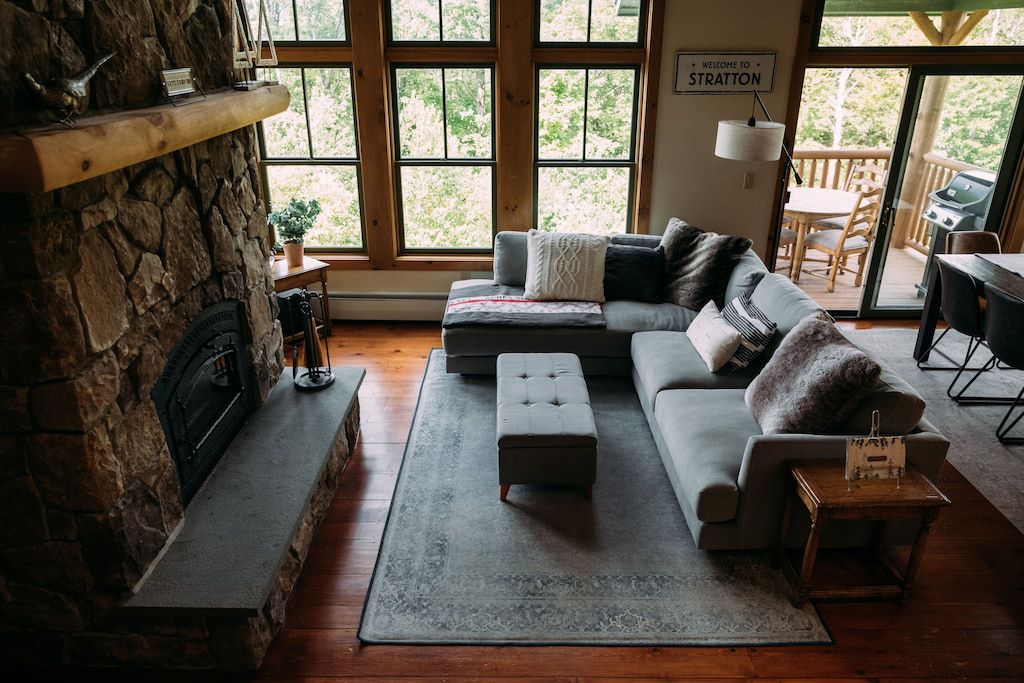 Trailside Ski Chalet