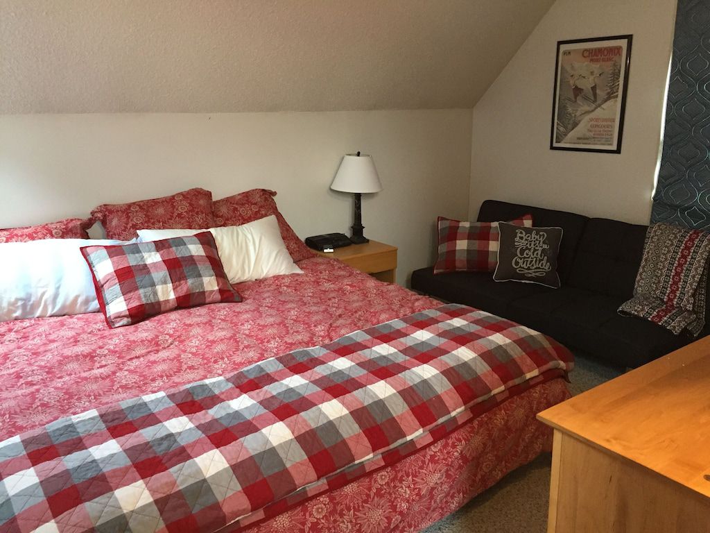 3-Bedroom Sugarloaf Townhome: More