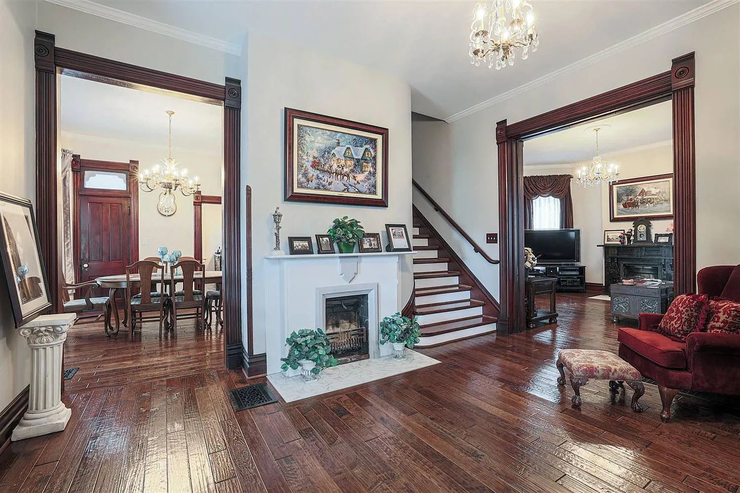 681 Central Ave, Carlisle, OH 45005, Inside