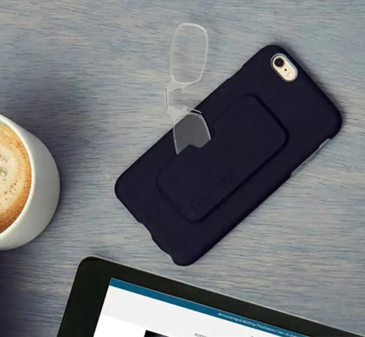 ThinOptics Ultra Thin Readers in Phone Case