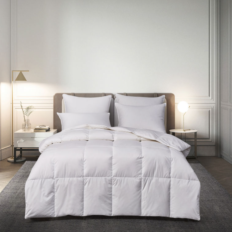 Serta Midweight Down Comforter