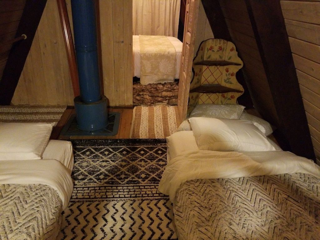 Summit Central Cabin: More
