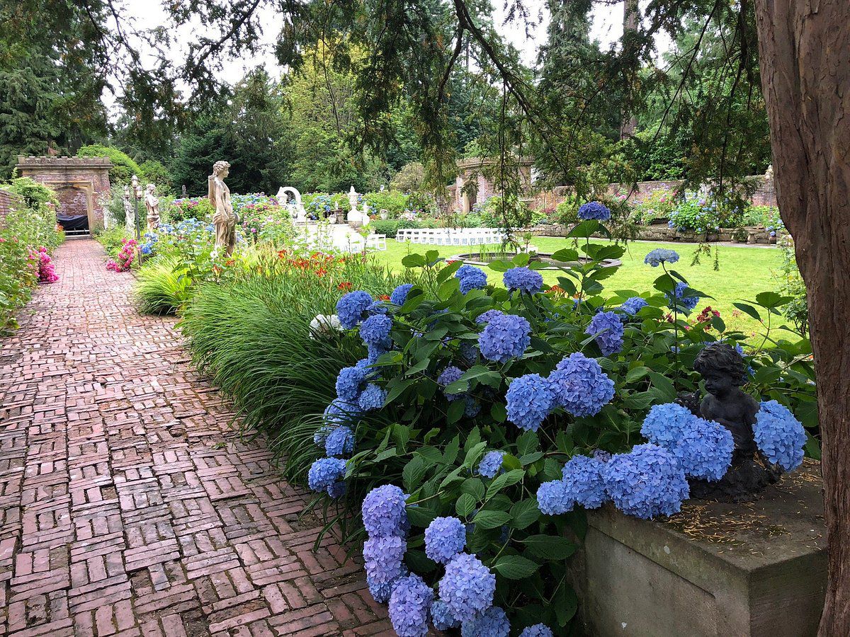 Thornewood Castle: A Look Inside