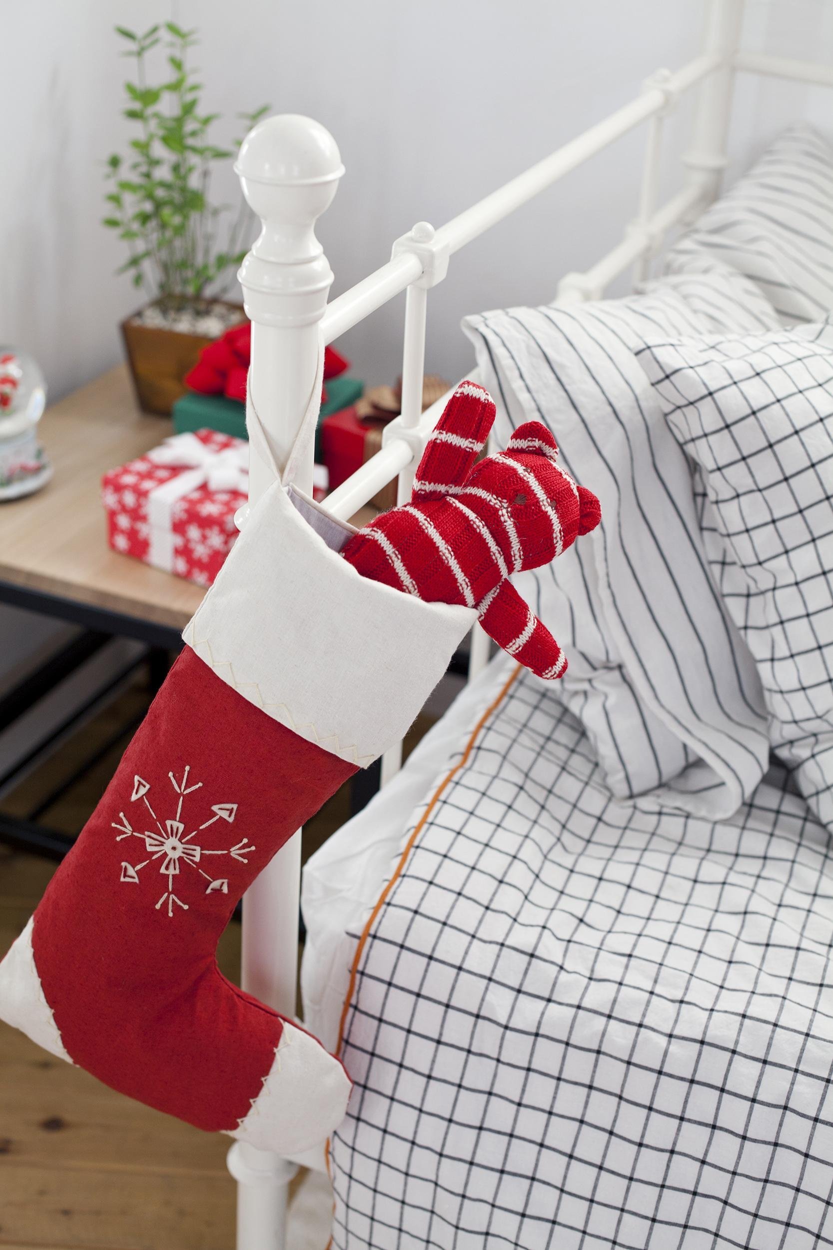 Start Christmas Morning in Bed