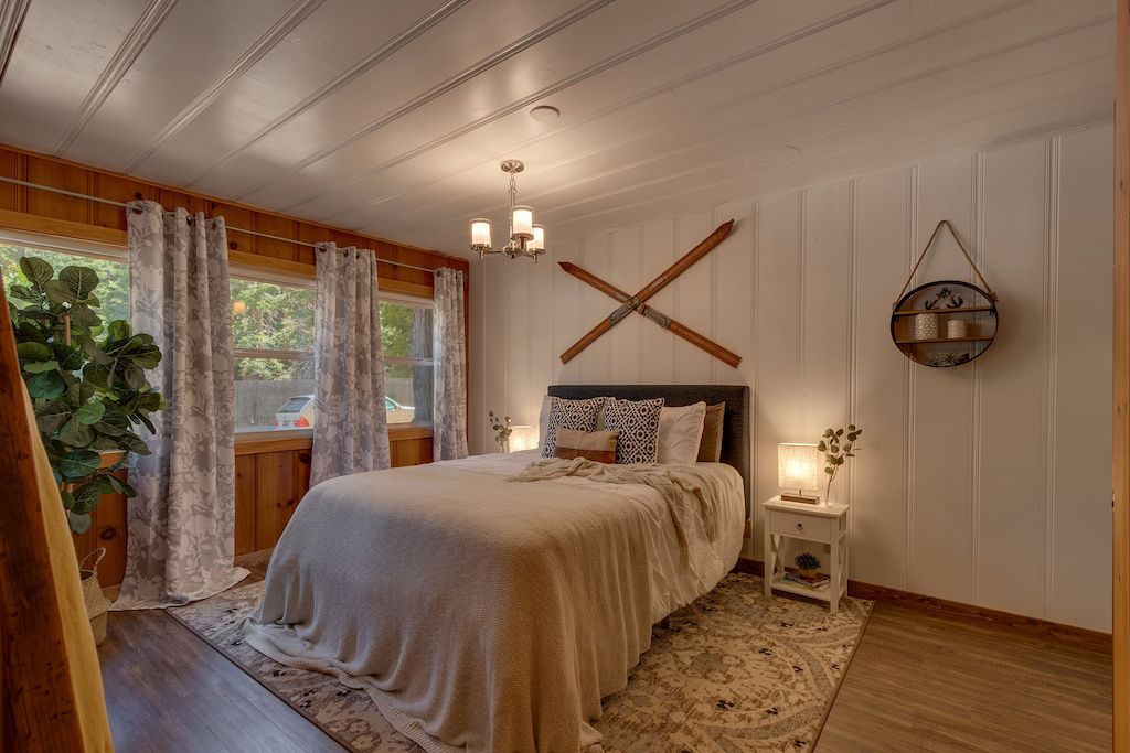 Easy Living in Tahoma: More