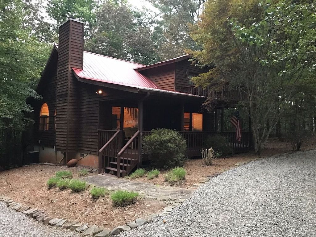 Sautee Woods Cozy Getaway