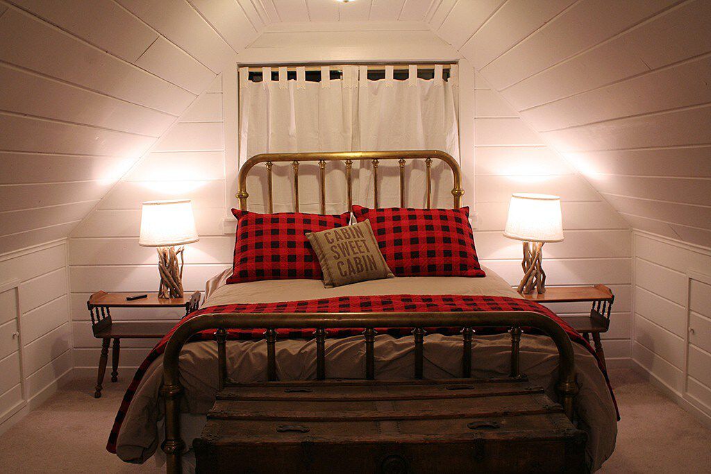 Tahoe Cabin Oasis: More