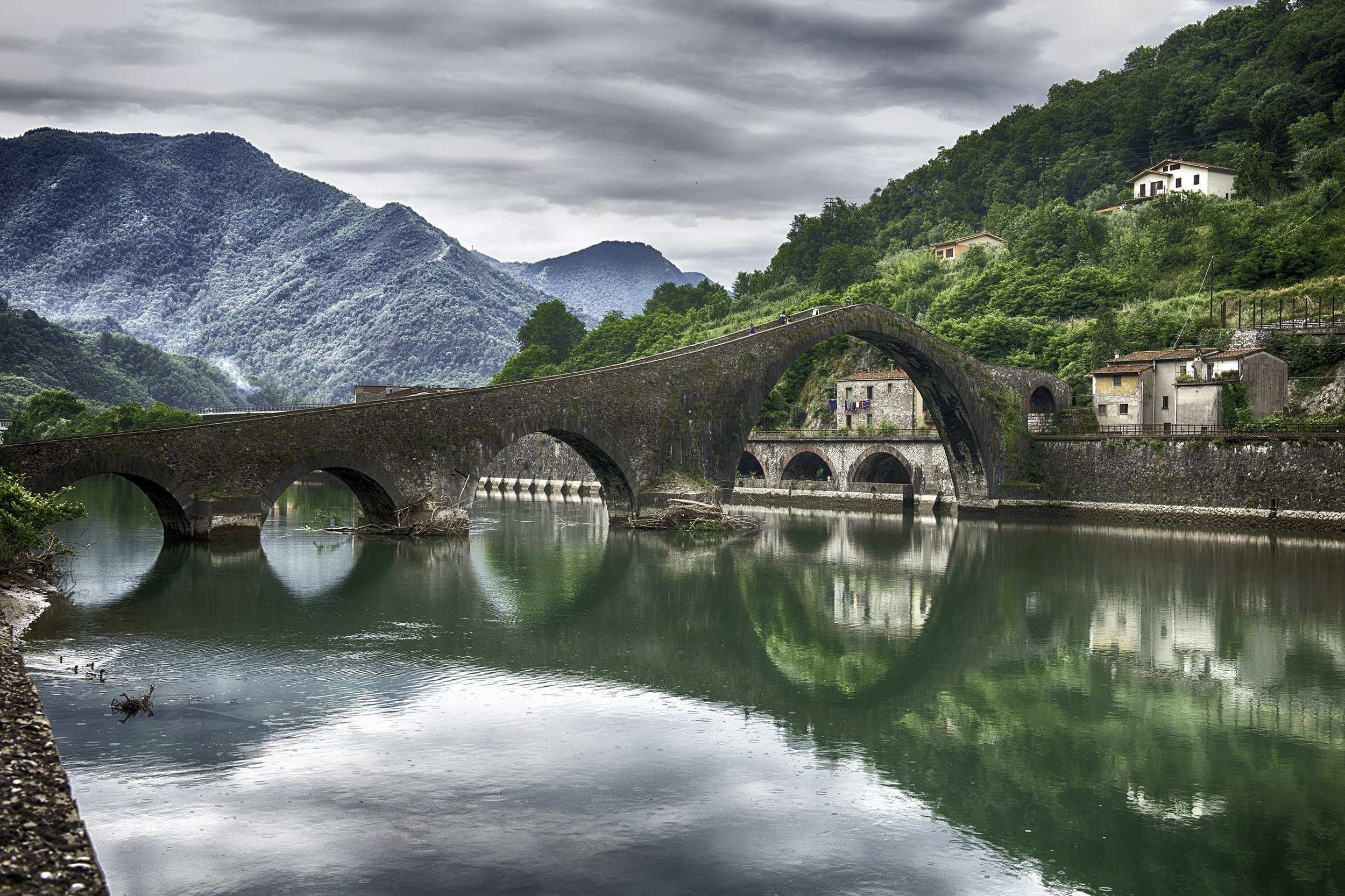 Ponte della Maddalena across the Serchio, Tuscany