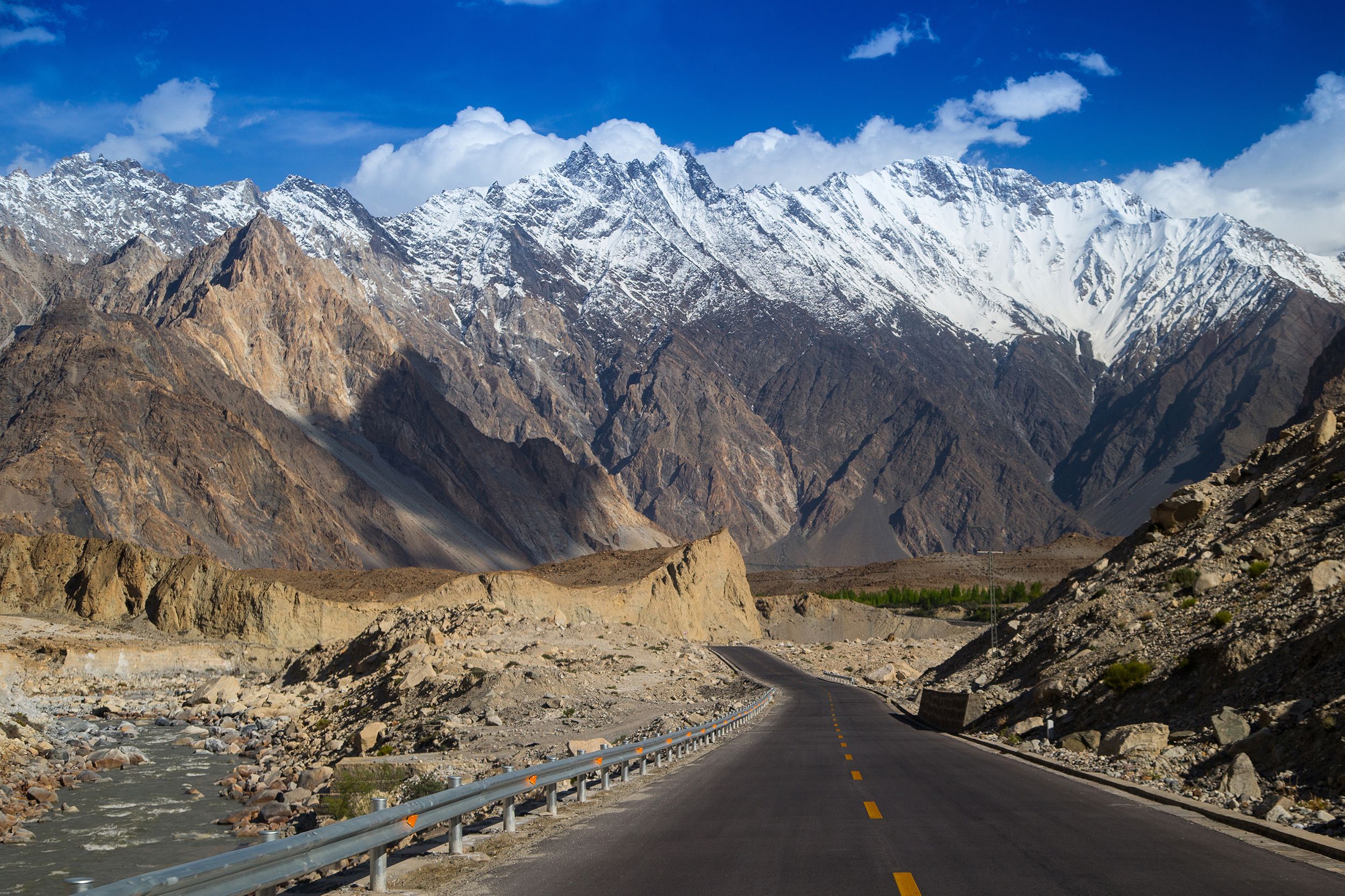 Karakoram Highway, Pakistan/China
