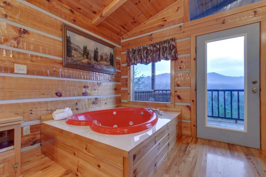 Cuddle Bear Cabin