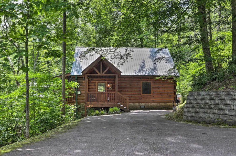 Mountainside Cabin