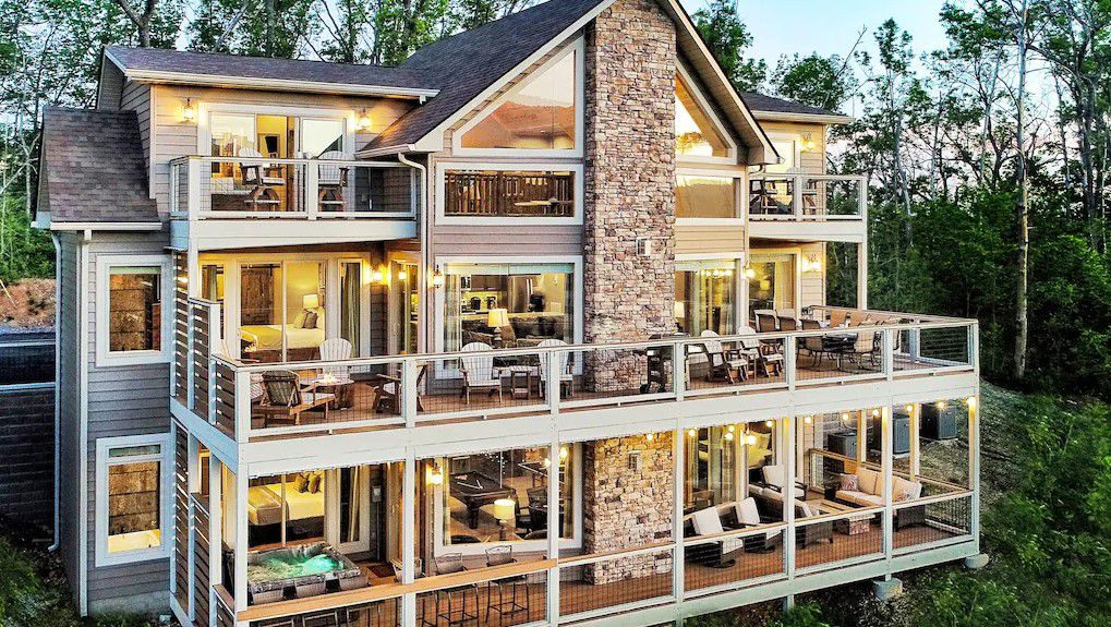 Overlooking Heaven Cabin