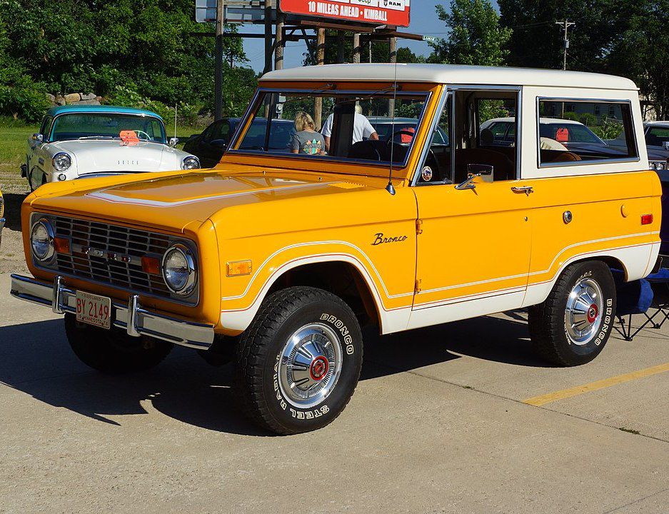 Ford Baja Bronco