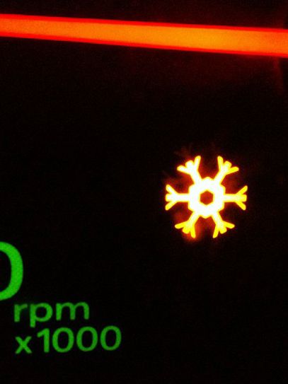 Snowflake car warning light