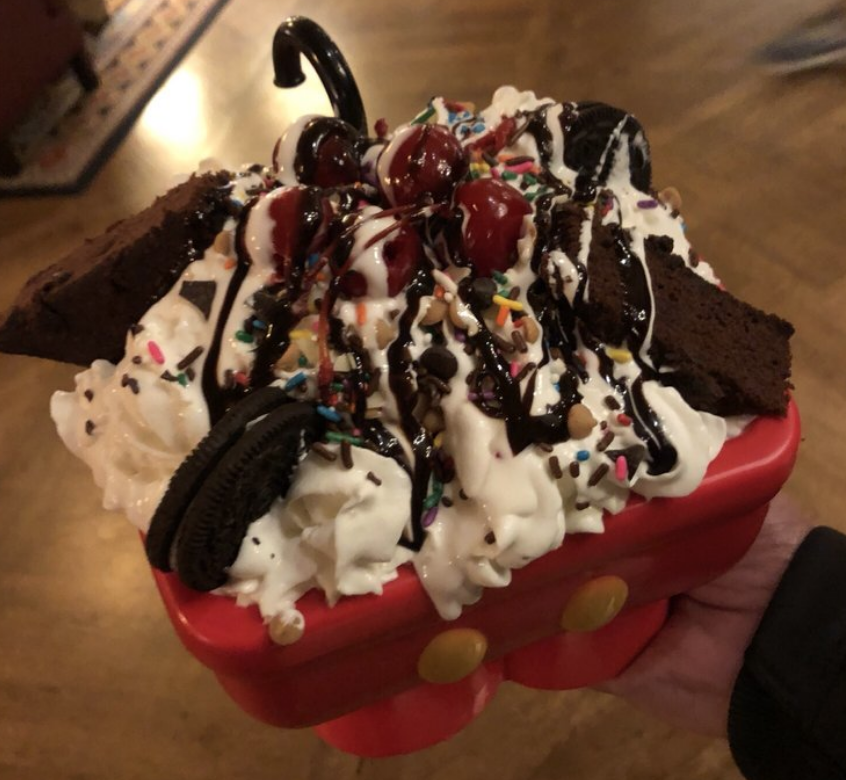 Kitchen Sink Sundae