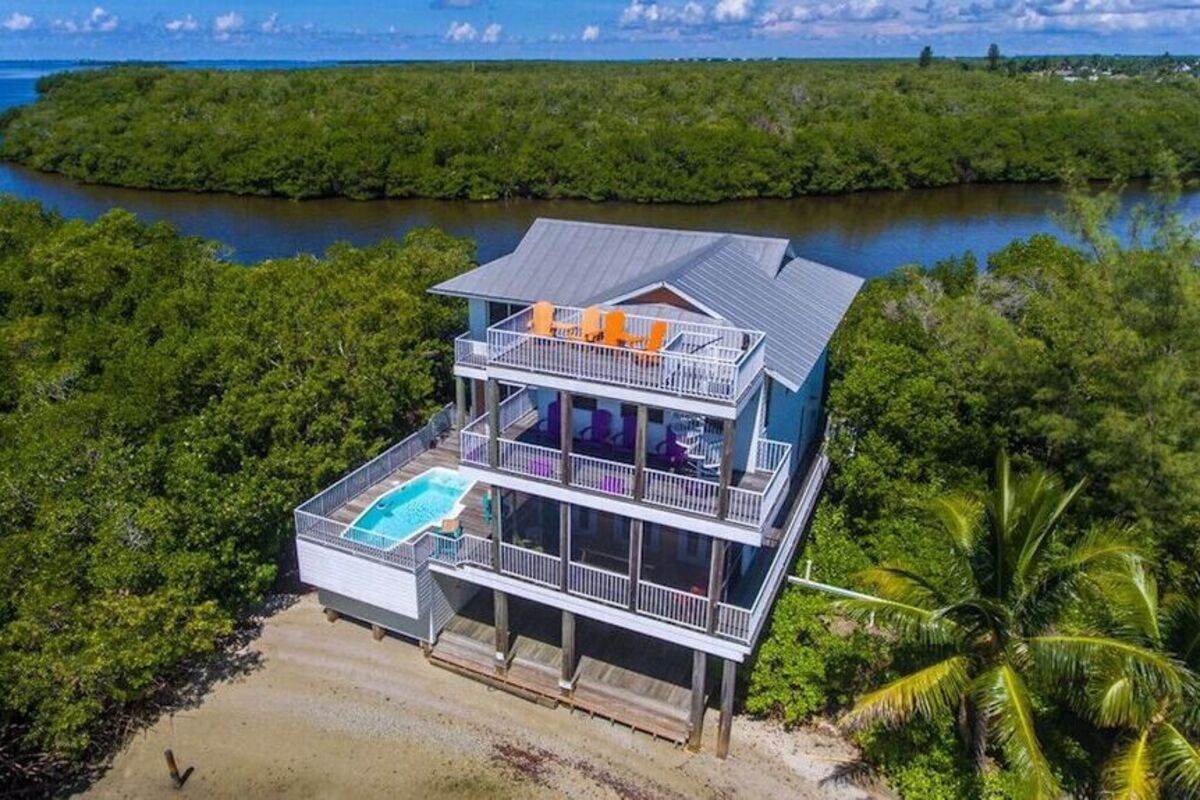 Vrbo Crescent Island, Sanibel, Florida