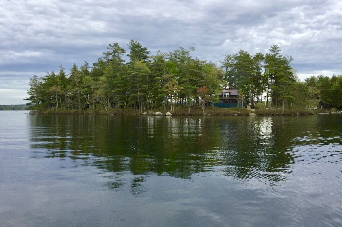 Vrbo Devens Island on Lake Winnipesaukee, Tuftonboro, New Hampshire