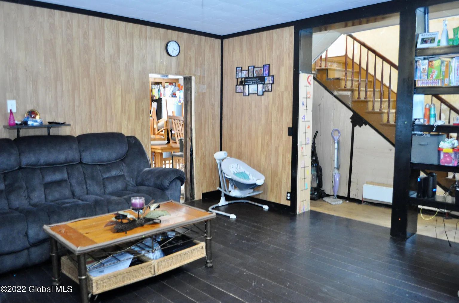10 Franklin St, Fultonville, NY 12072 Inside Living Room