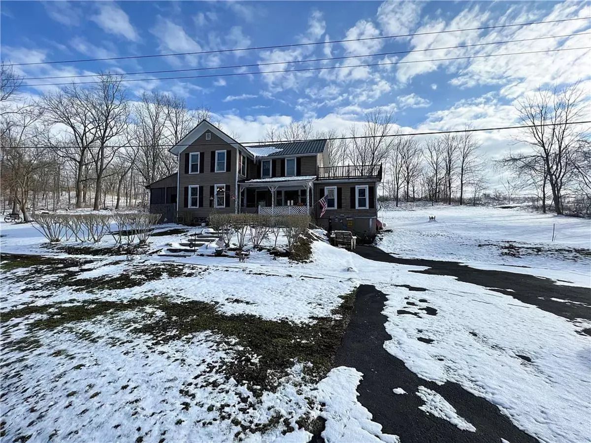 150 E Genesee St, Clyde, NY 14433