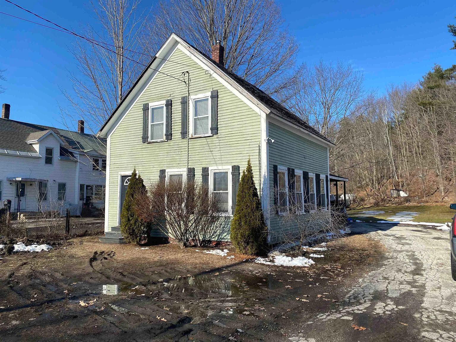 243 North Street, Claremont, NH 03743