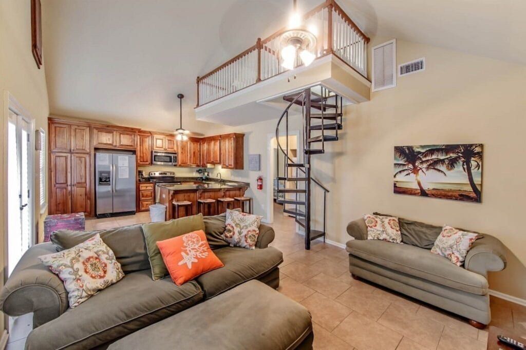 Cozy Beach House on Grand Isle