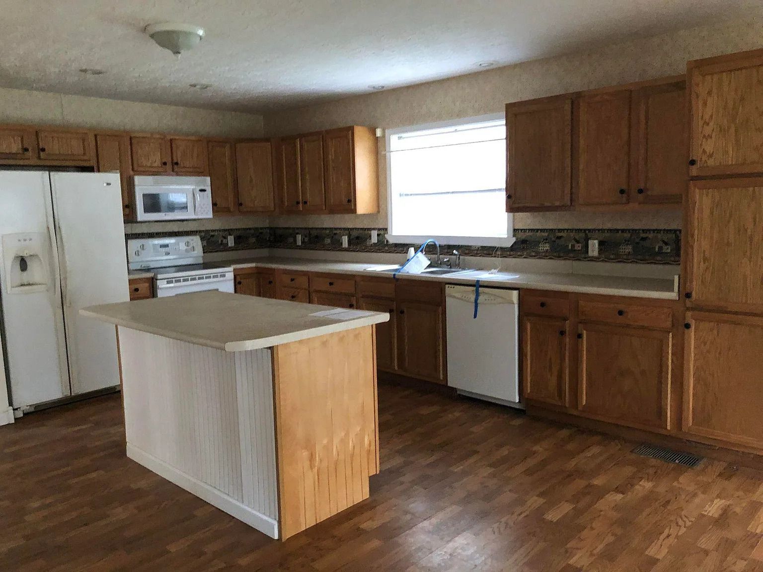 3525 State Highway 396, Olive Hill, KY 41164 Inside Kitchen