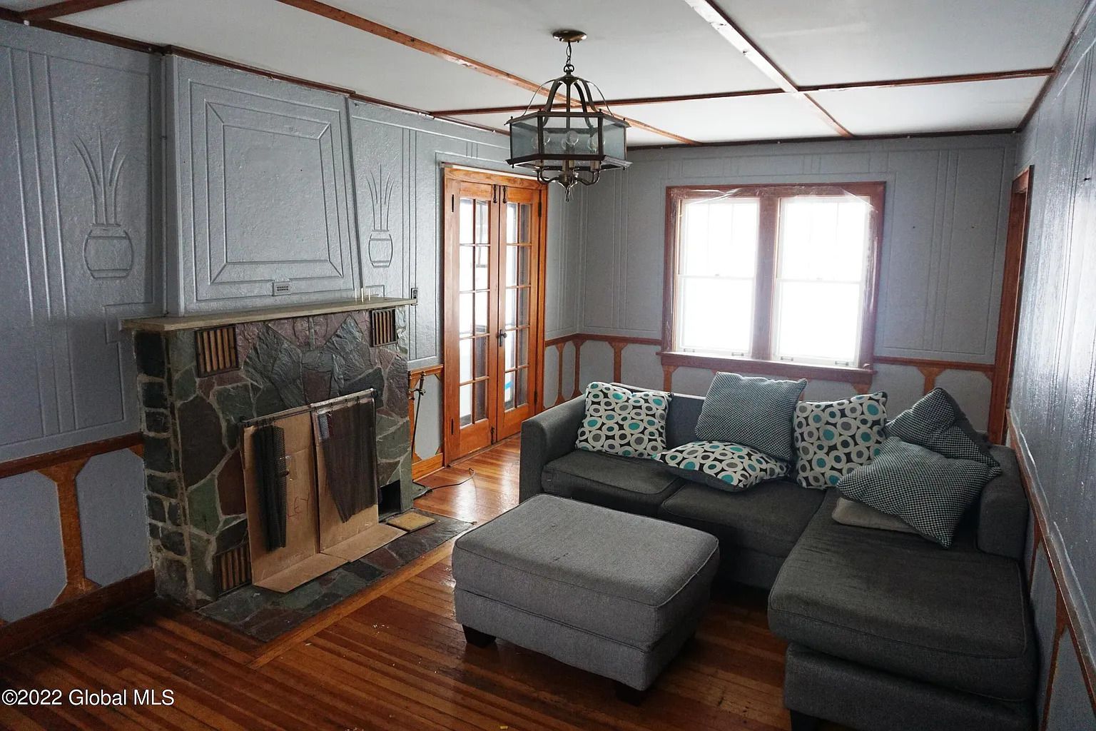 5707 STATE ROUTE 30, Schoharie, NY 12157 Inside Living Room