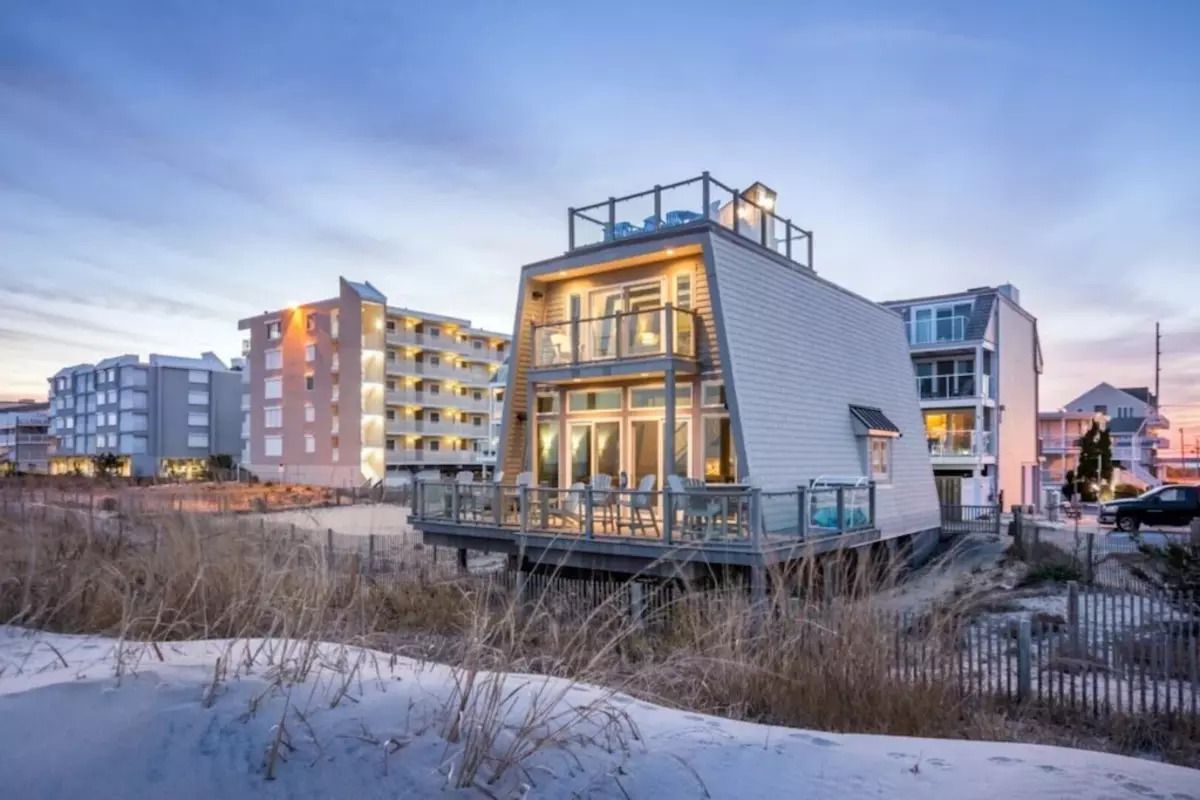 Amazing Oceanfront 4 Bedroom Home, Ocean City, Maryland