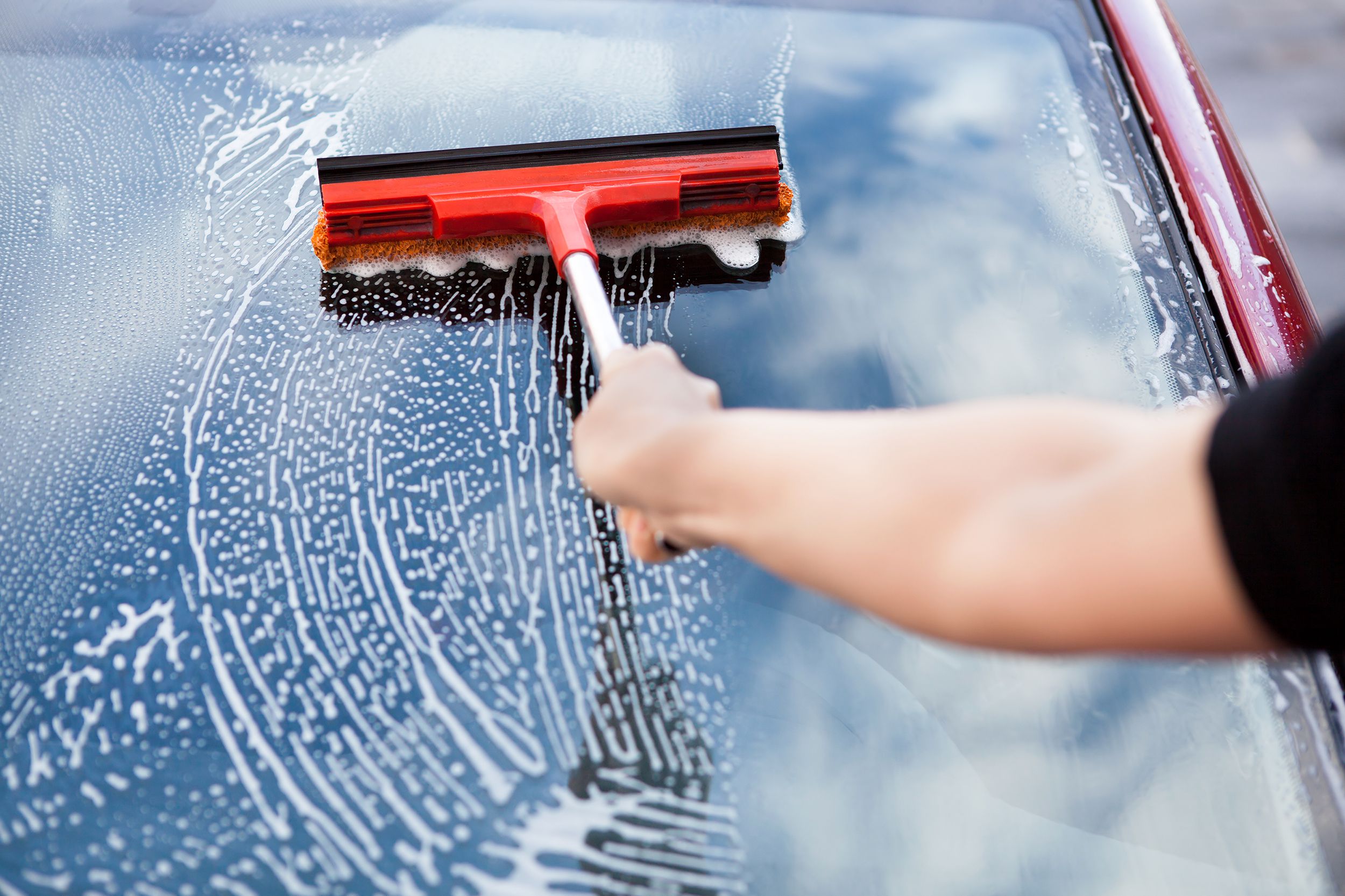 Washing windshield