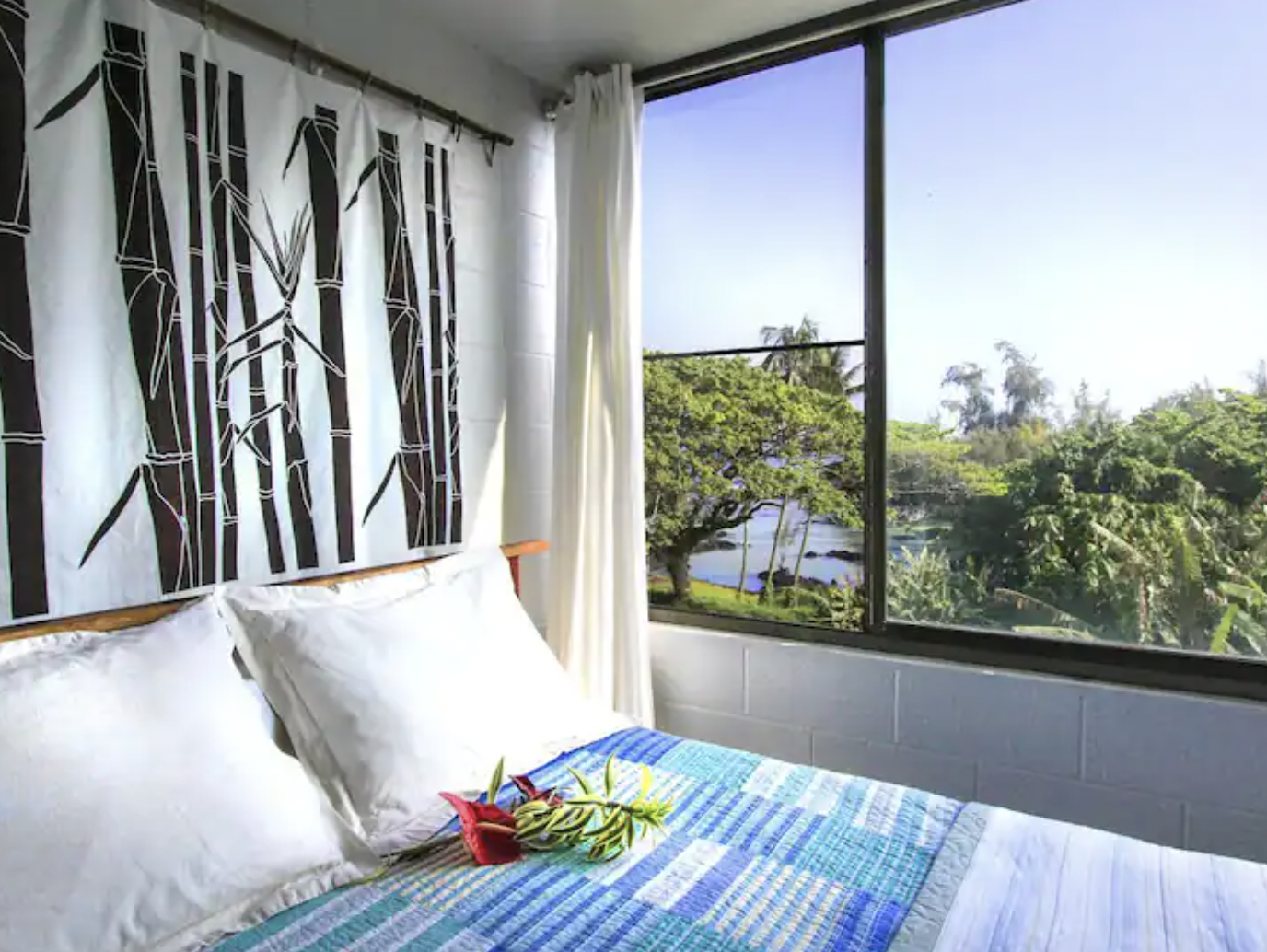 Mauna Loa Shores Beachfront Apartment