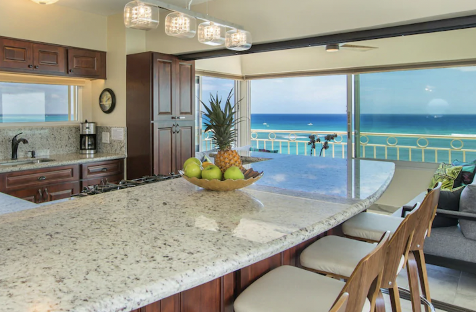 Waikiki Beach Beachfront Condo