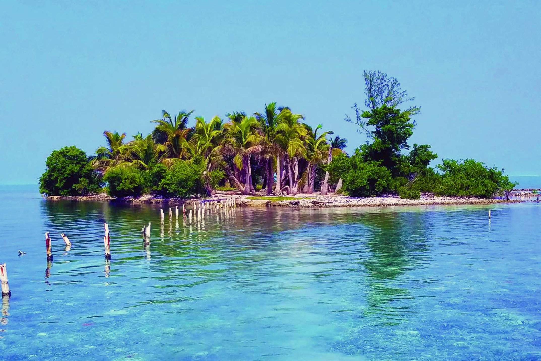 Hat Caye, Belize