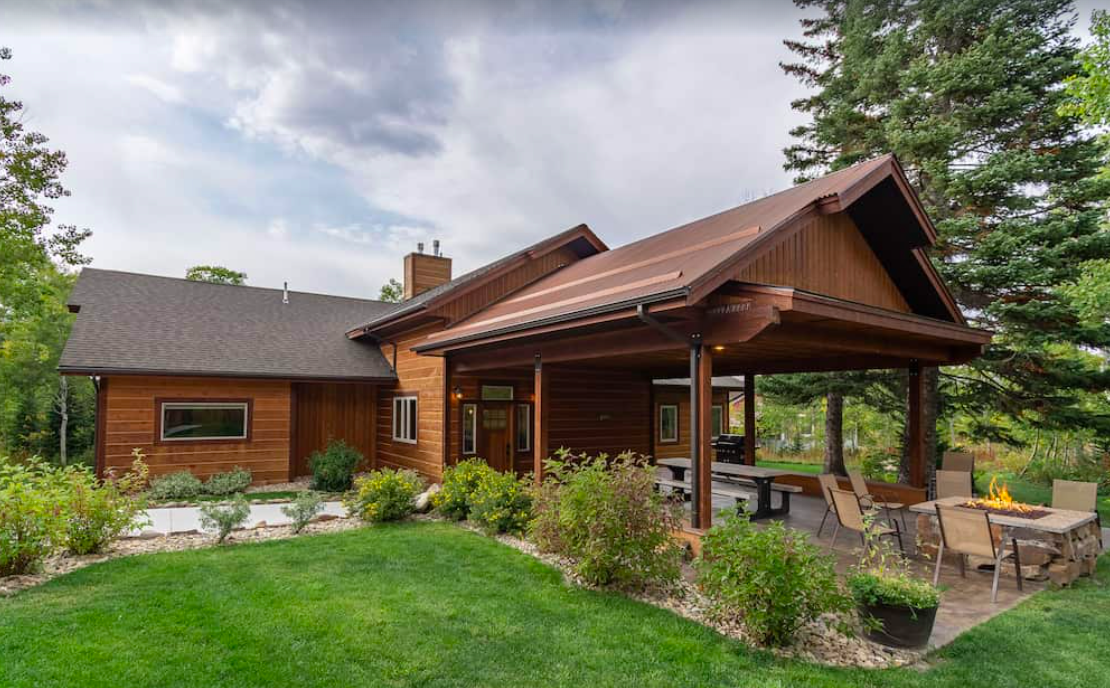 Snow Creek Lodge