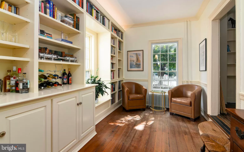 Bayly Family House: A Peek Inside