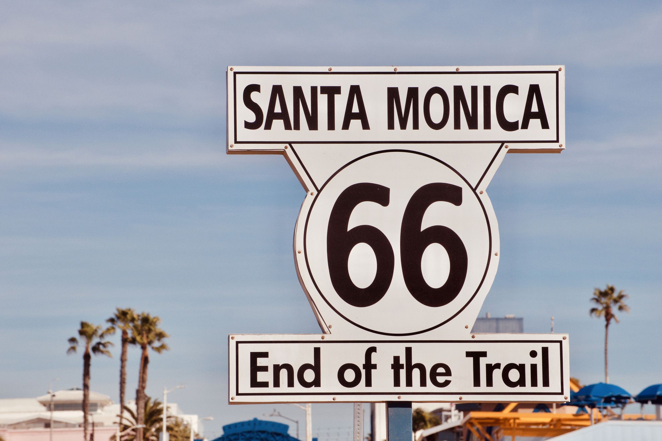 santa monica end of trail sign