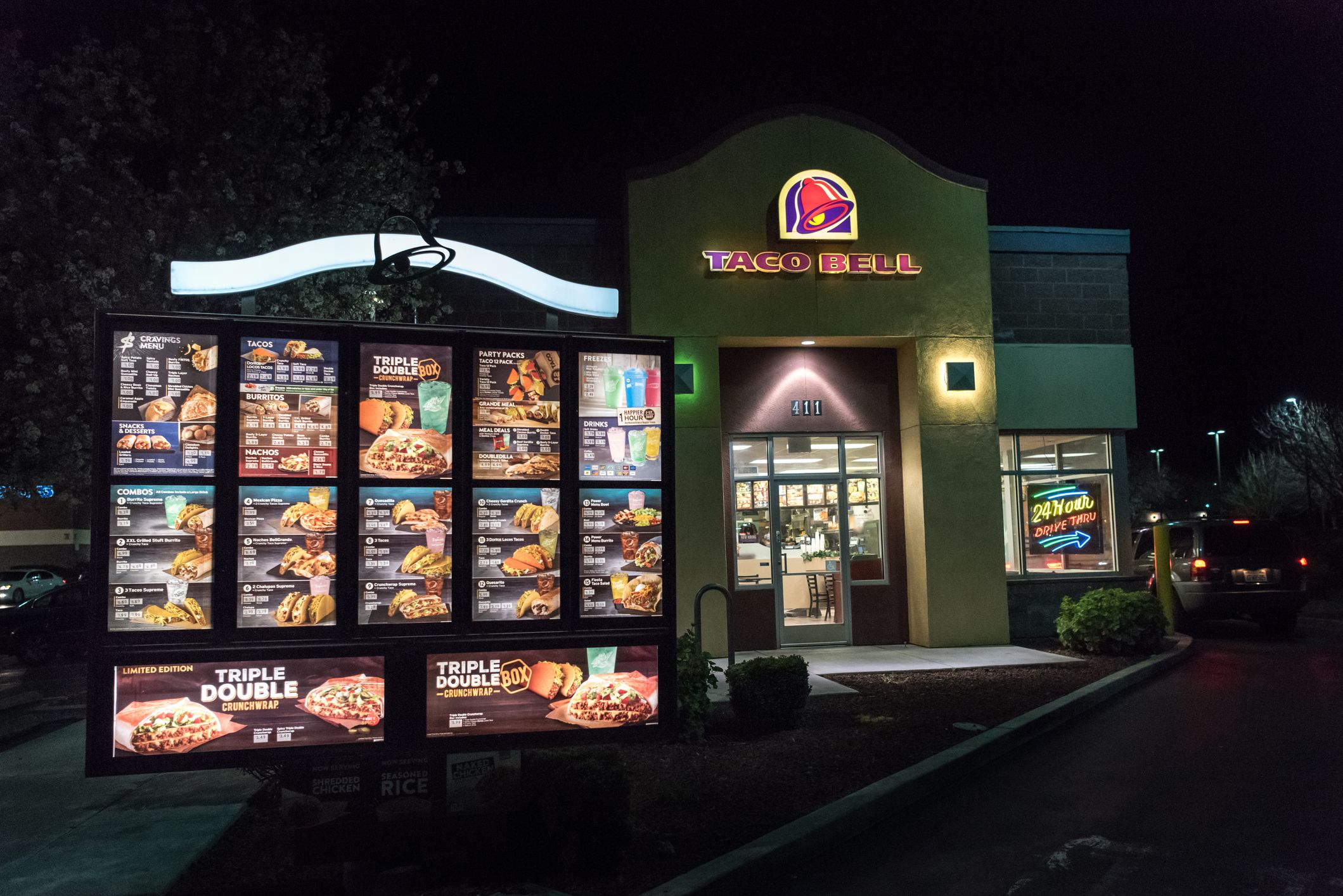 Taco Bell Restaurant At Night