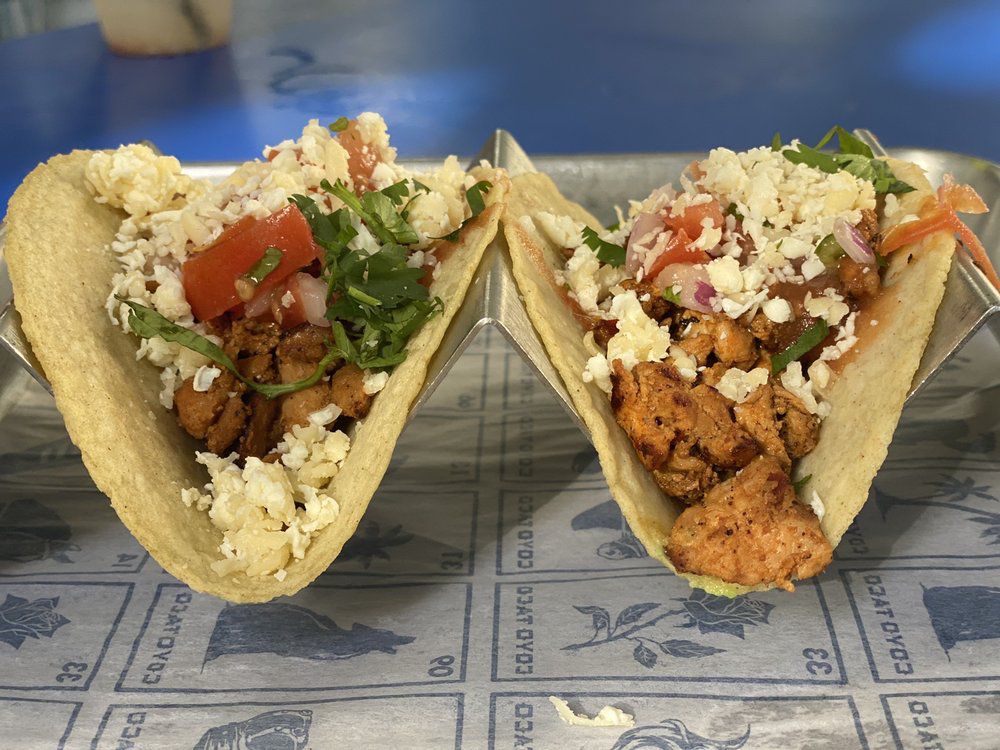 Pollo Al Carbon Tacos