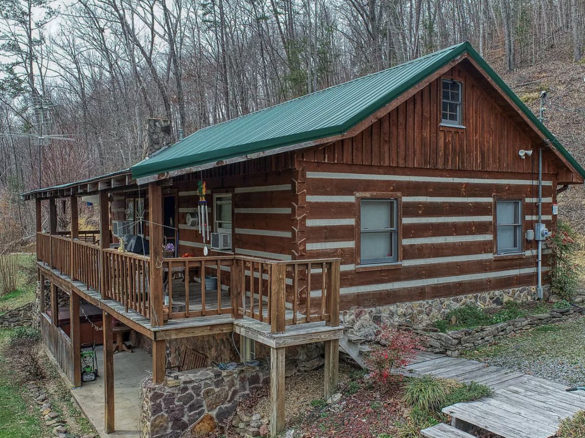 115 Winegar Hollow Rd, Rogersville, TN 37857
