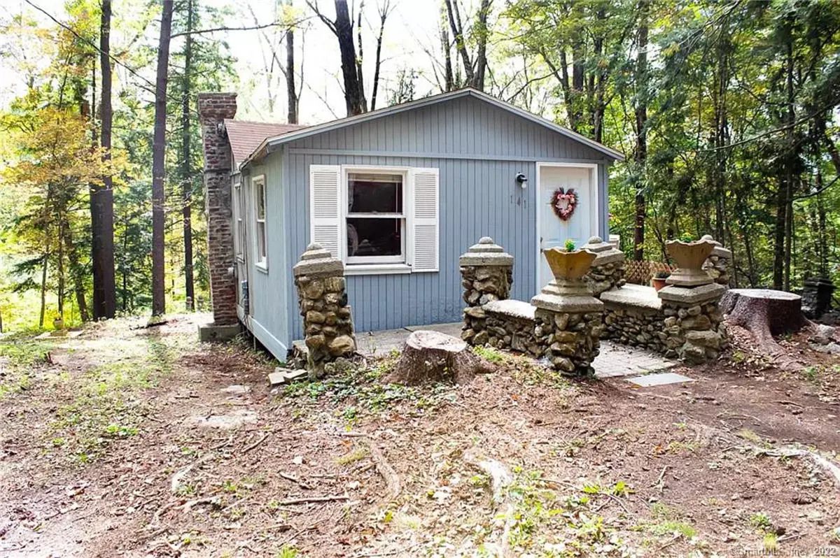 141 Alpha Ave, Winsted, CT 06098