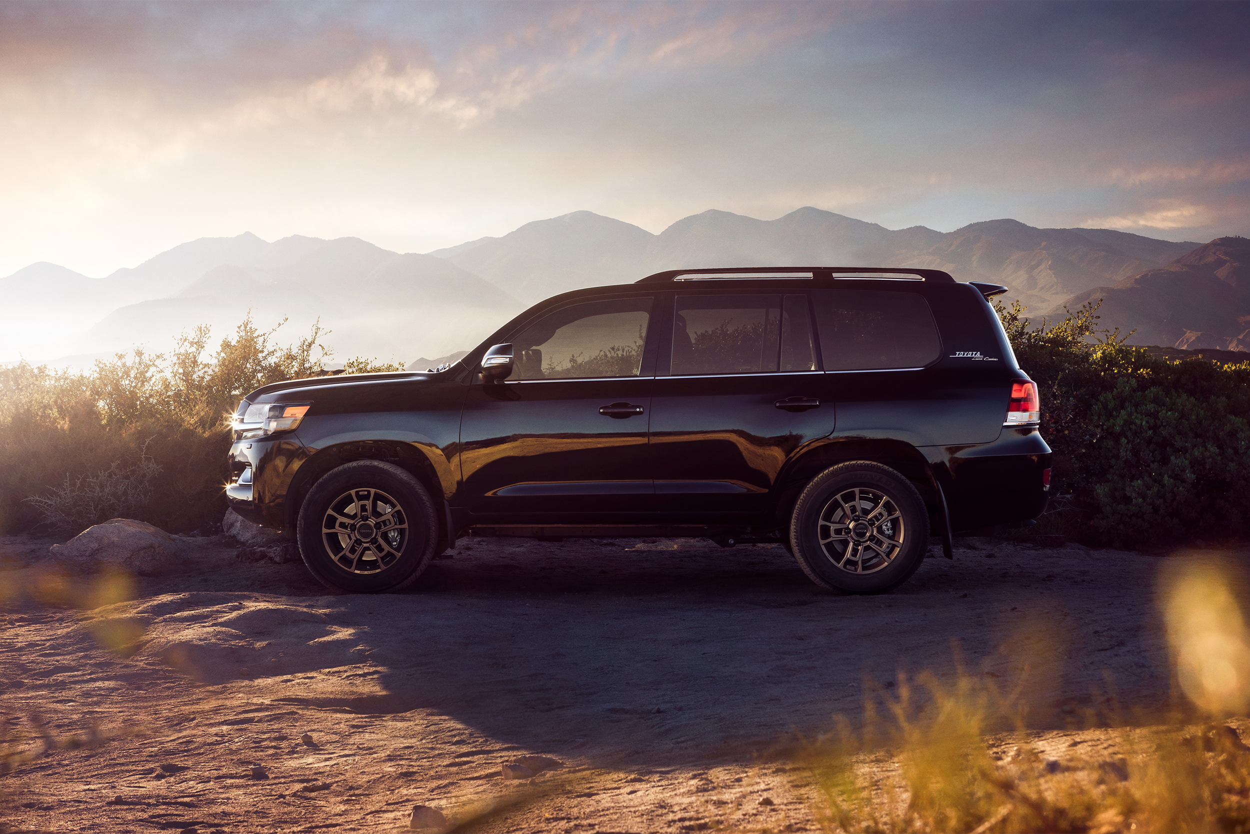 2020 Land Cruiser Heritage
