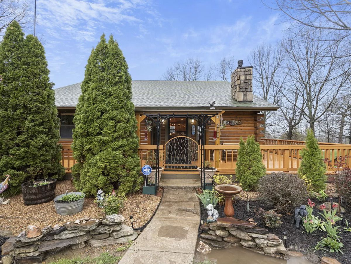 211 Trace Hollow Rd, Lampe, MO 65681
