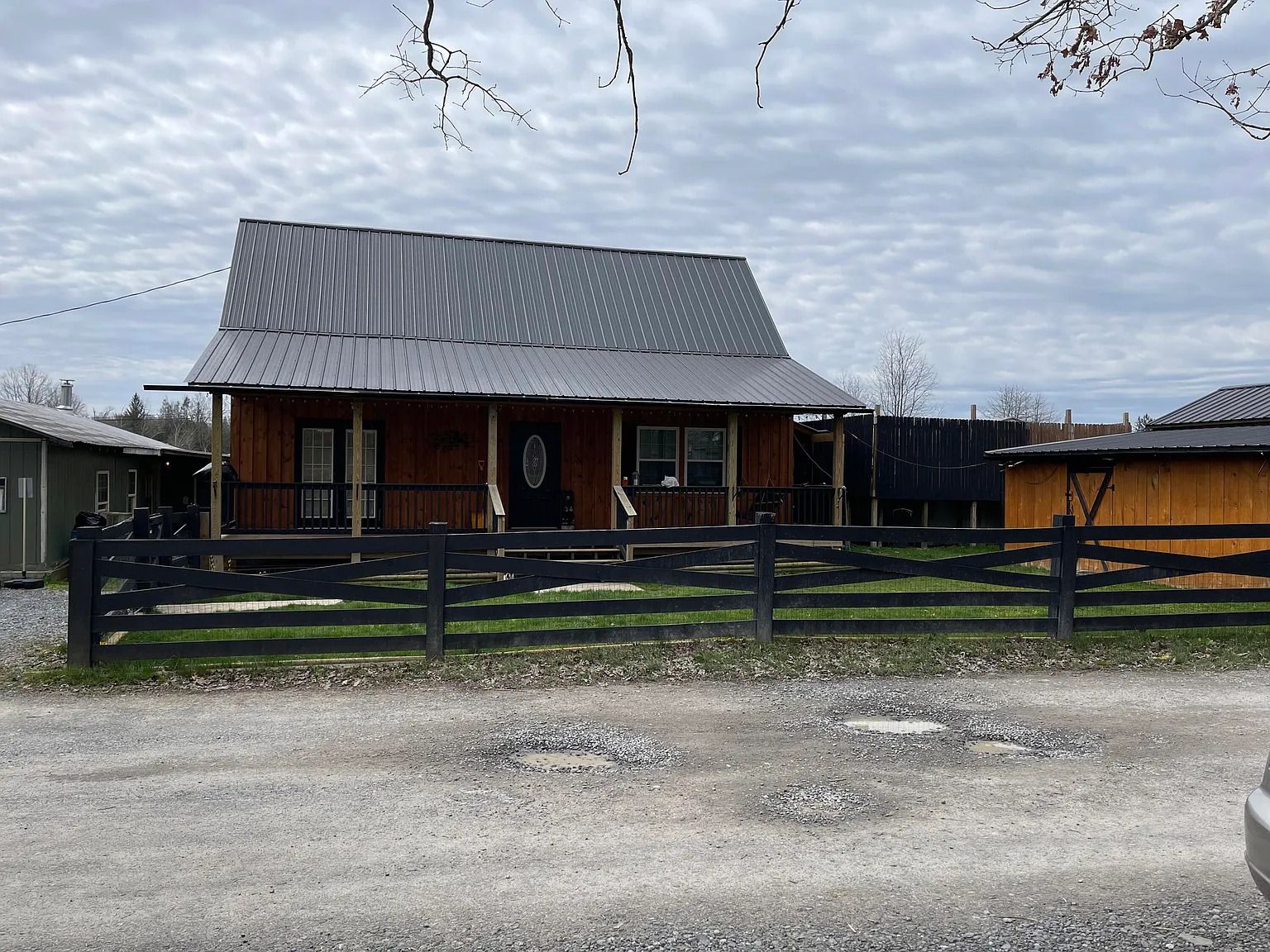 27 Savage Dr, Craigsville, WV 26205