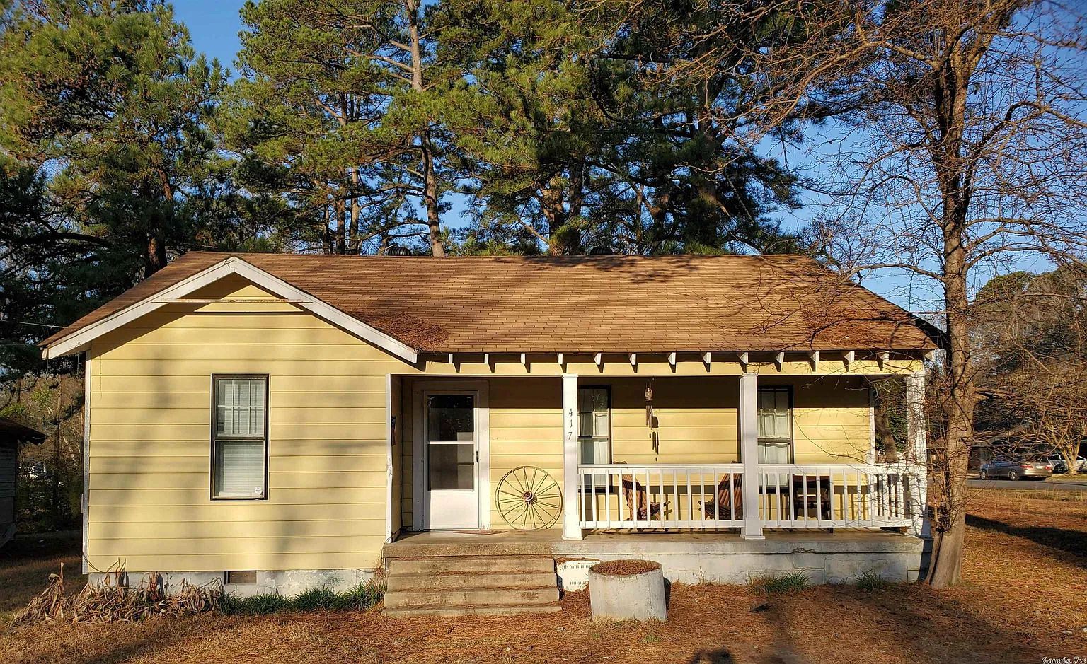 417 N 16th St, Arkadelphia, AR 71923