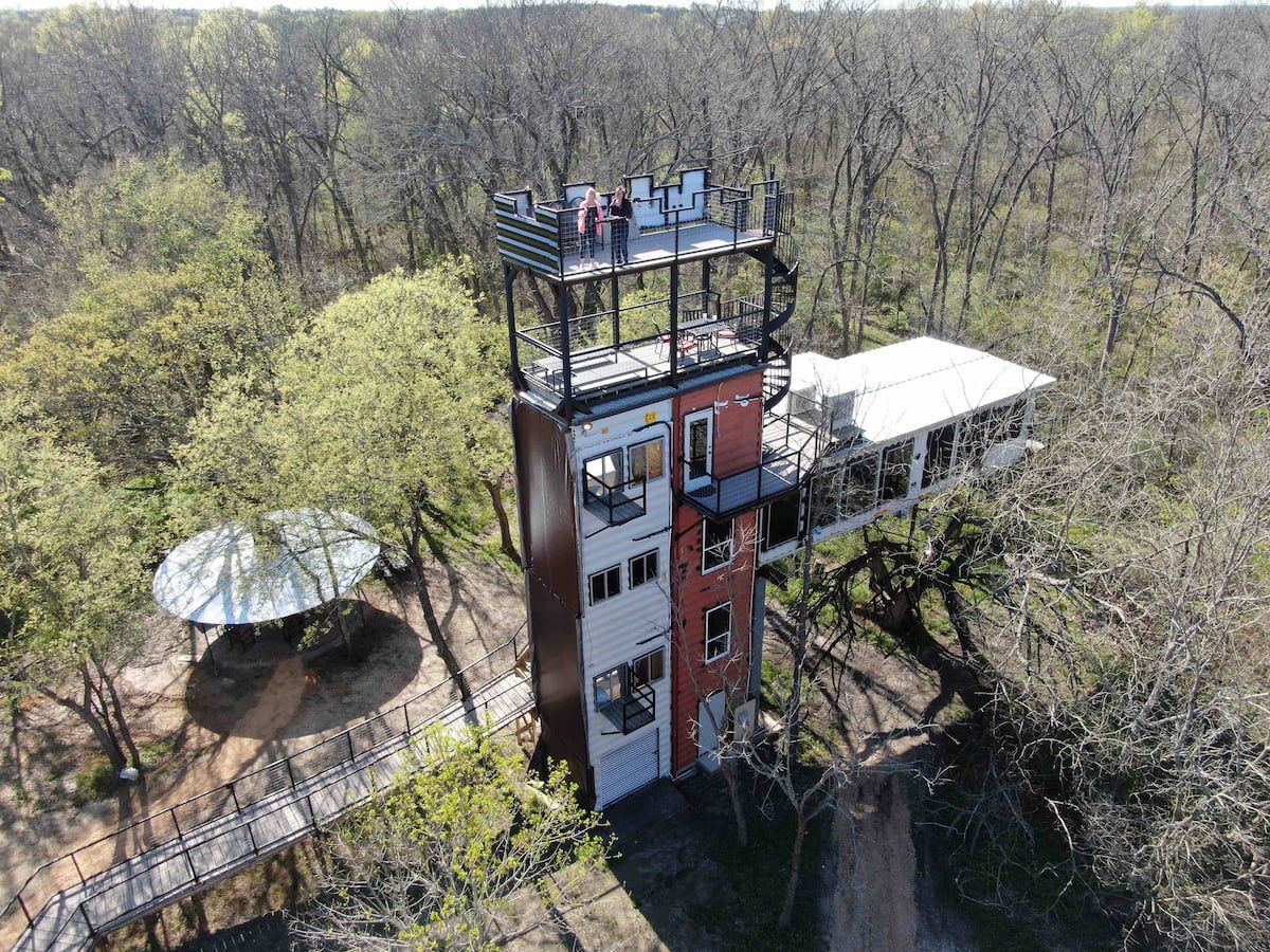 Highpoint Treehouses 'Air Castle'
