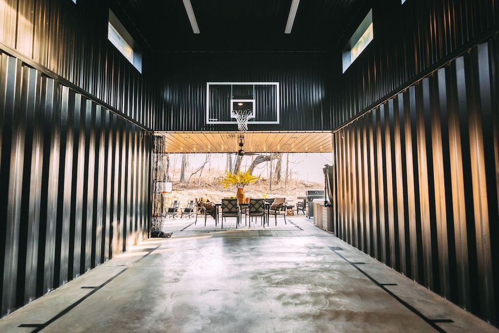 L3nee’s Lay-Up: More